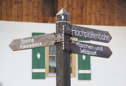 Wegmarke: Hochplattenbahn, Spinne Kaiserblick, Märchen und Wildpark